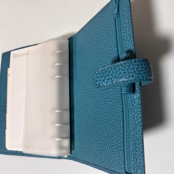 Filofax Personal Size Finsbury Organizer Diary Blue Leather, perfect condition - Picture 5 of 7